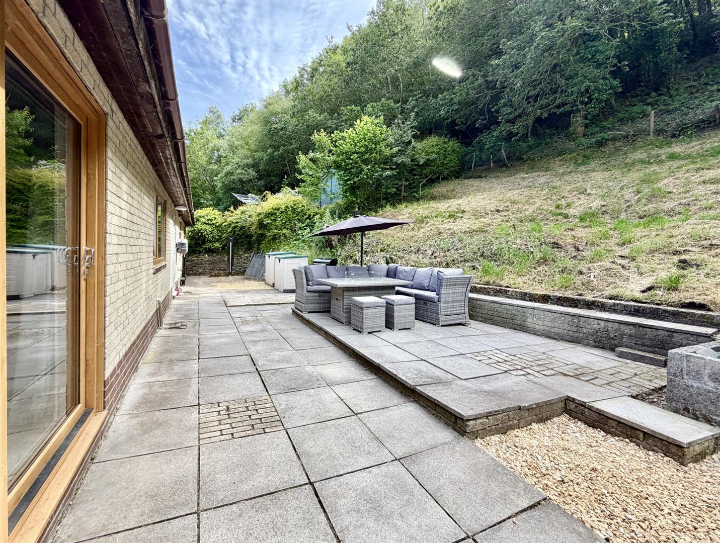 Clydach Road, Craig-Cefn-Parc, Swansea, SA6 5TA
